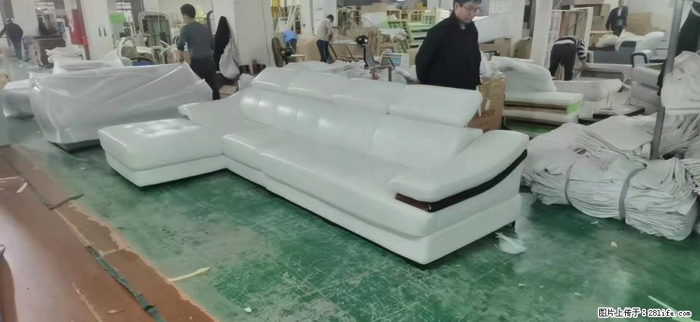 【大厂仿真皮沙发】实木框架，高回弹海绵45密度。全新包装，质量非常好，3.6米右贵妃 - 各类家具 - 居家生活 - 楚雄分类信息 - 楚雄28生活网 cx.28life.com